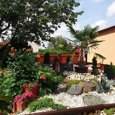 Luca Apartman Szálloda
