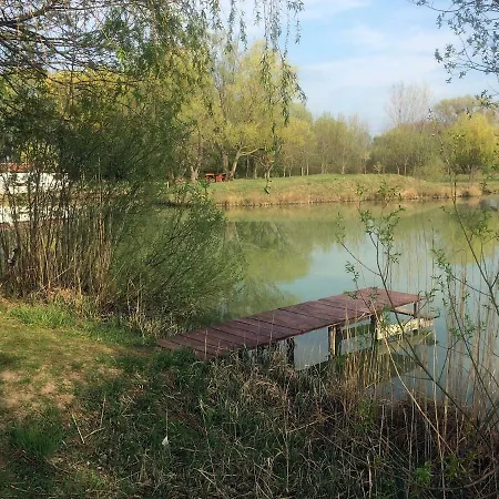 Luca Apartman Villa Papa