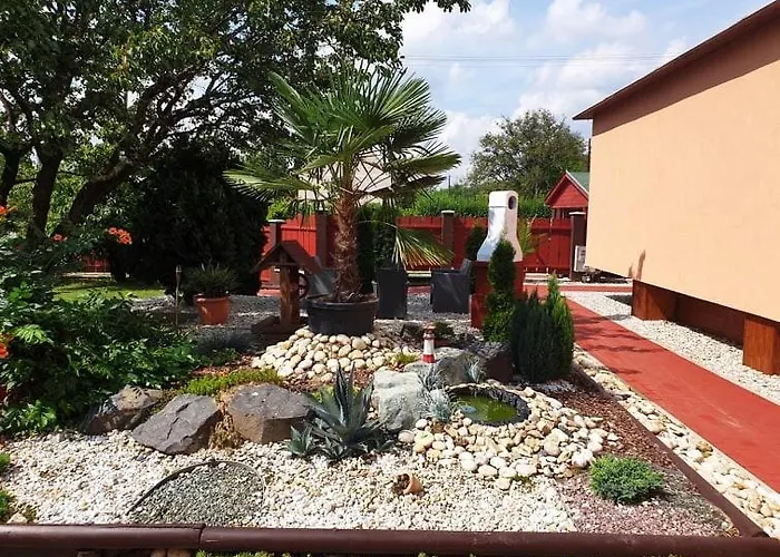 Luca Apartman Hotel *