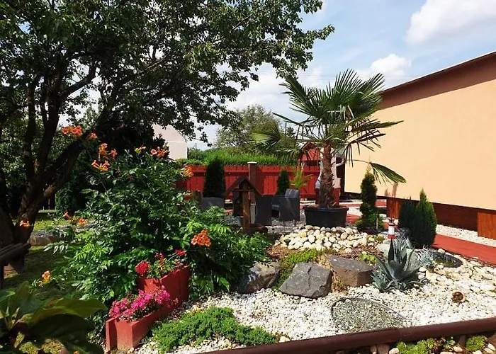 Luca Apartman Hotel