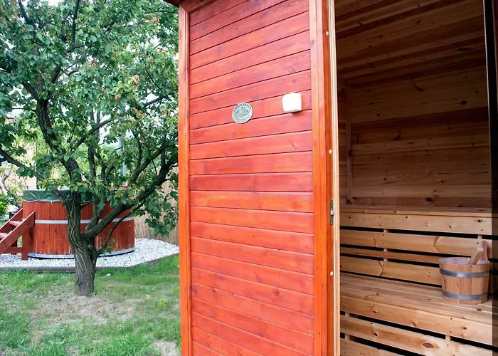 Hotel Luca Apartman *